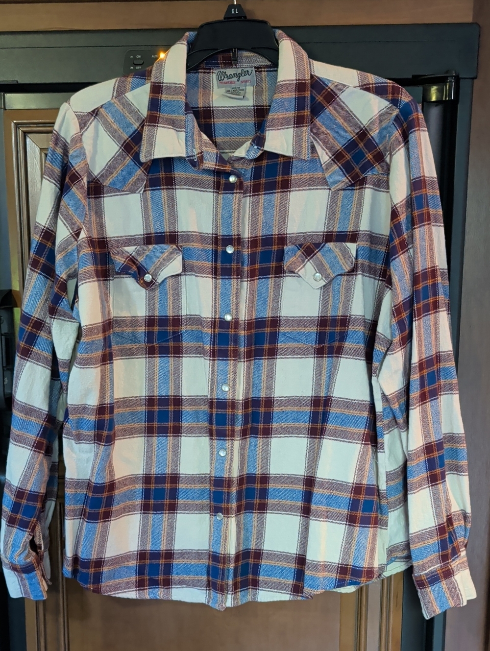 Wrangler Cream, Blue & Brown Plaid Button-Down Western Shirt